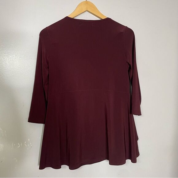 Sympli Asymmetrical‎ Layered Burgundy Top Size 6 - Picture 3 of 7